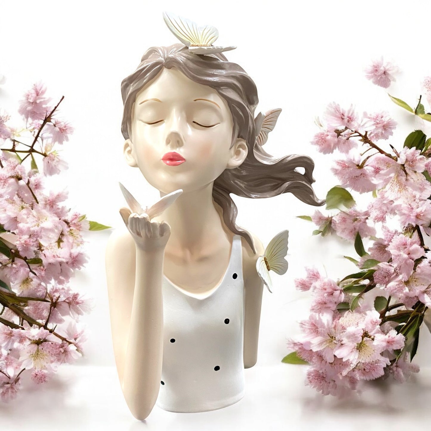 Kunstvolle Deko Büste Kopf elegante Frau Lady mit Schmetterlingen im Ambiente