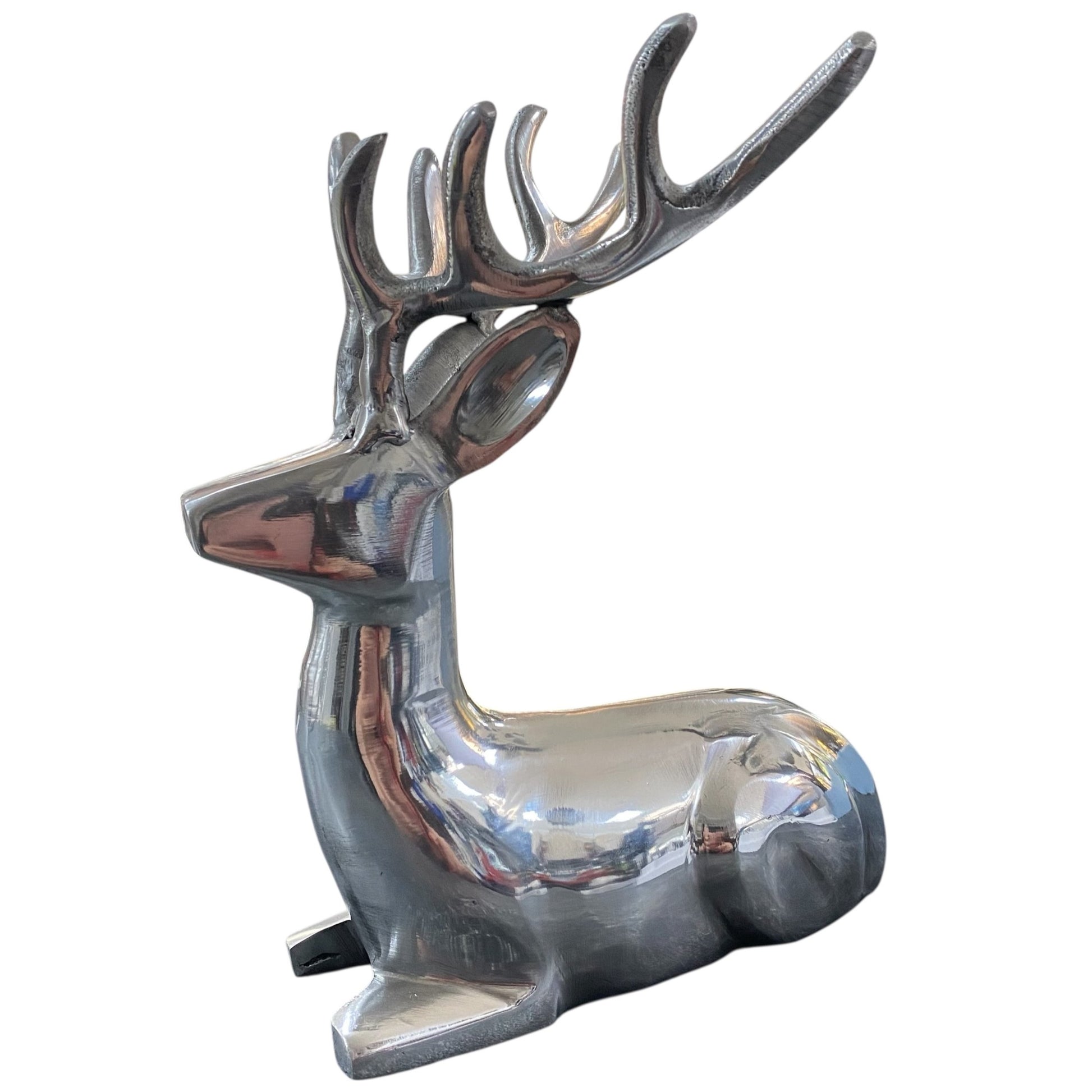 Dekofigur Hirsch liegend in edlem Silber, glänzende Oberfläche im modernen Stil.