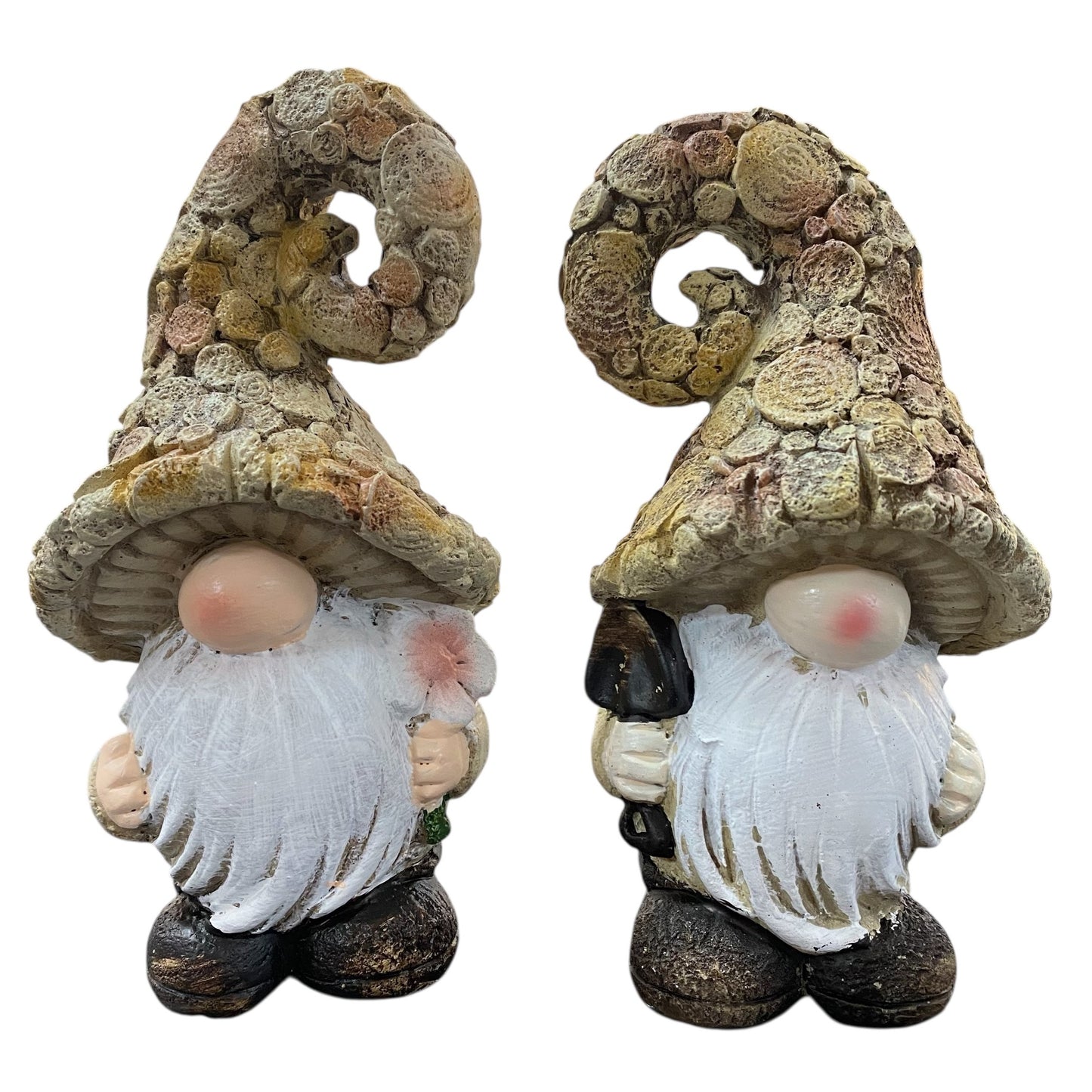 Zwei naturfarbene Wichtel-Figuren mit geschwungener Mütze, einer mit Blume und einer mit Schaufel in der Hand.