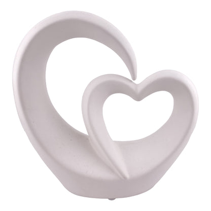 Weiße Herz Dekoration vor weißem Hintergrund