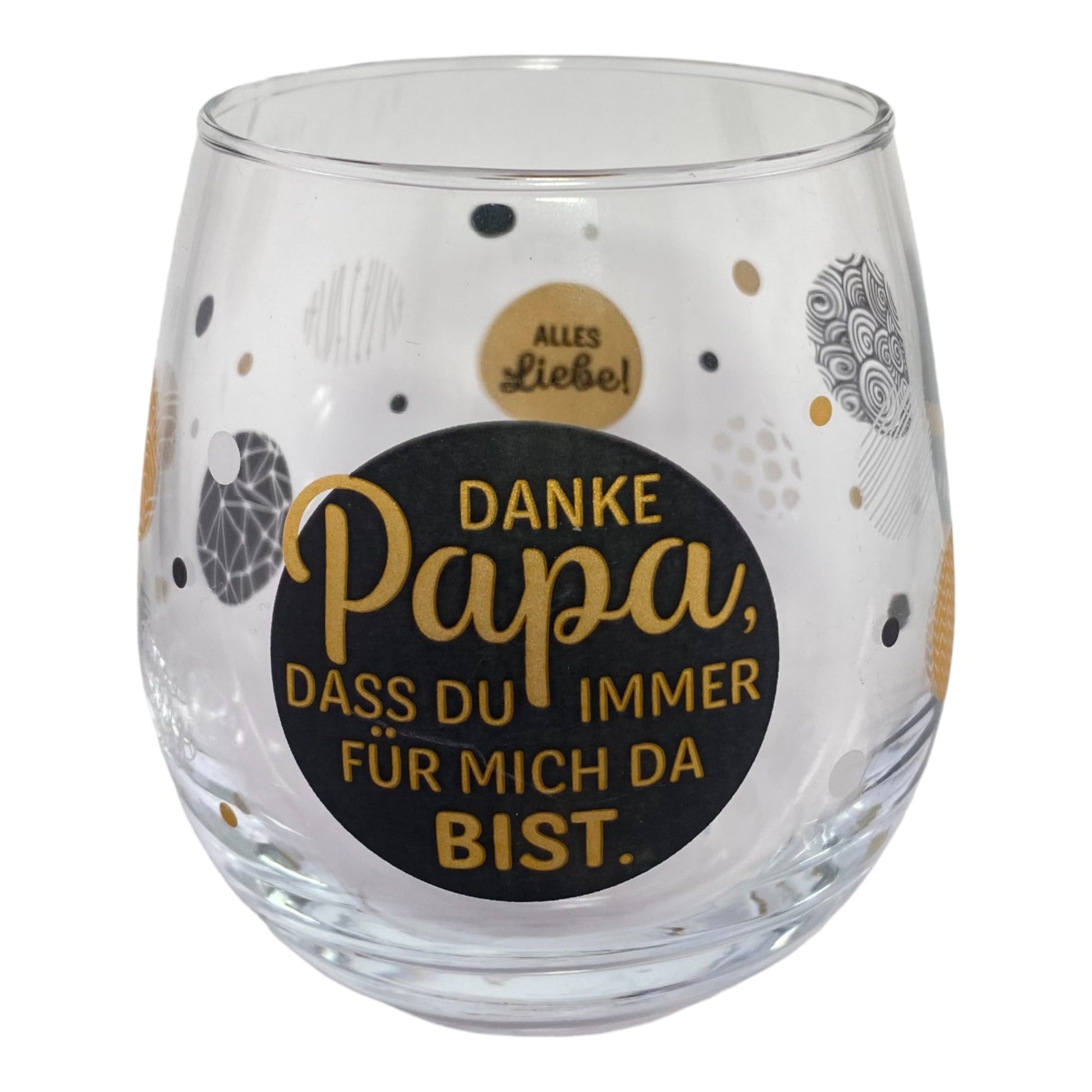 Glas mit Spruch "Danke Papa, dass du immer für mich da bist. Alles Liebe." vor weißem Hintergrund