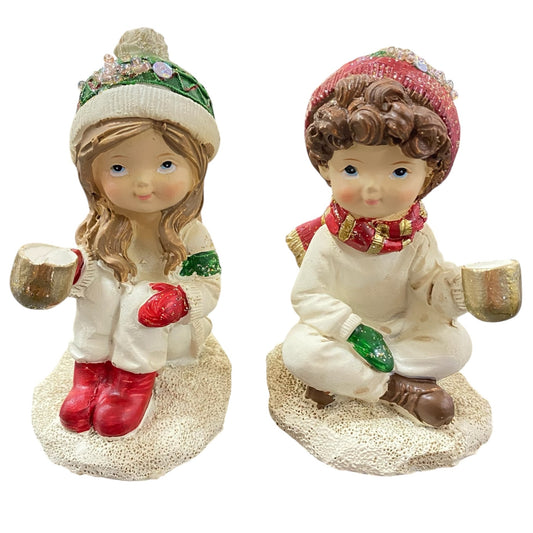 Formano Dekofiguren Winterkinder sitzend, Mädchen und Junge mit Tasse und Winterkleidung, weihnachtliche Figuren

