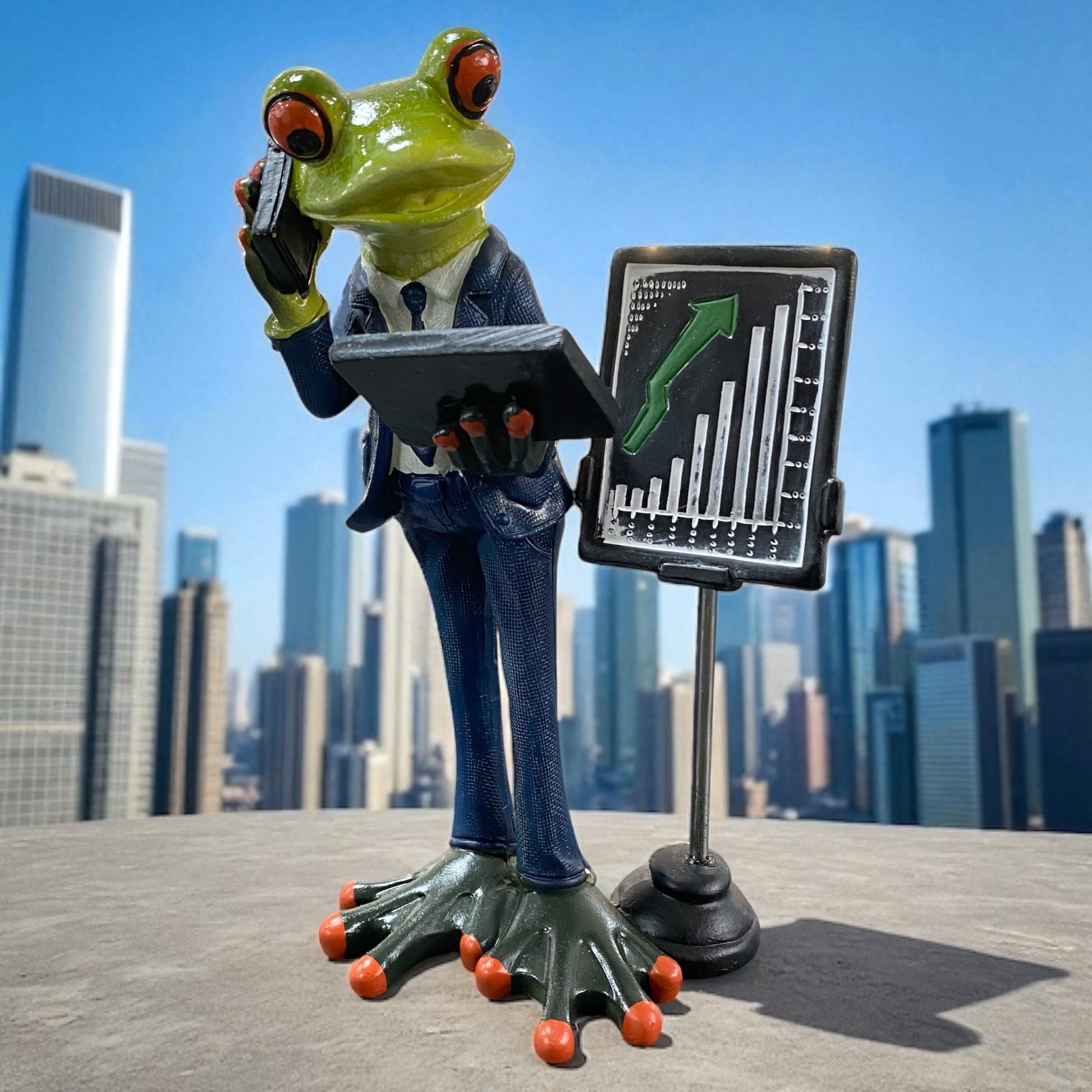 Formano Froschhausen Büro- & Finanzberater-Deko Frosch im Anzug und Börsendiagramm Kurs steigend