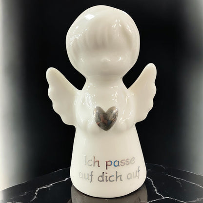 Kleine Engel Figur mit Spruch "Ich passe auf dich auf" aus Keramik im Ambiente