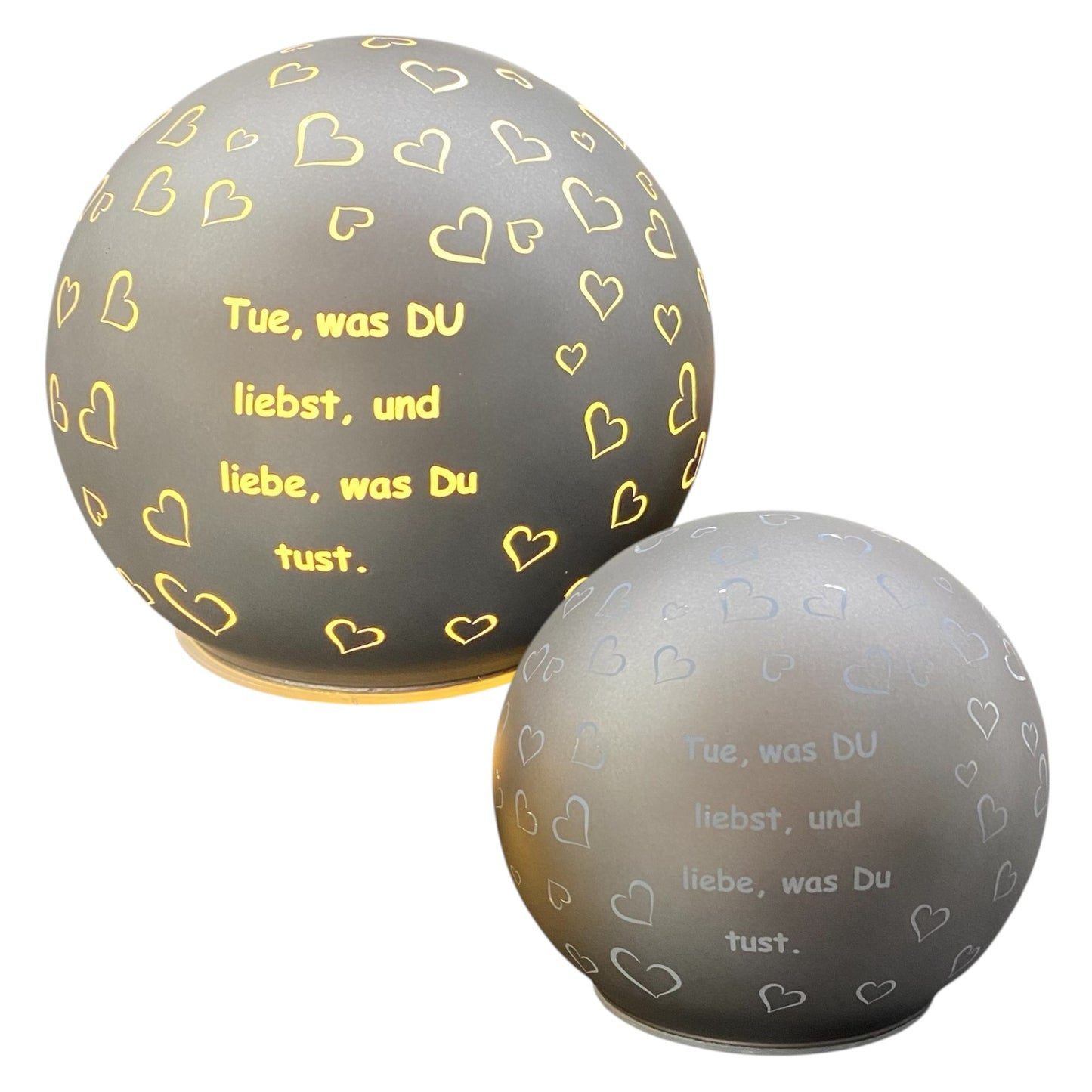 Formano LED Deko Kugel mit Spruch „Tue, was du liebst“ silber beleuchtet in zwei Größen
