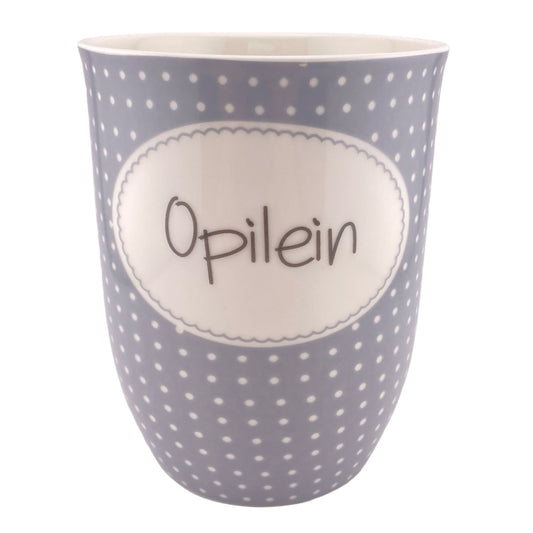 Tasse mit dem Aufdruck Opilein vor weißem Hintergrund