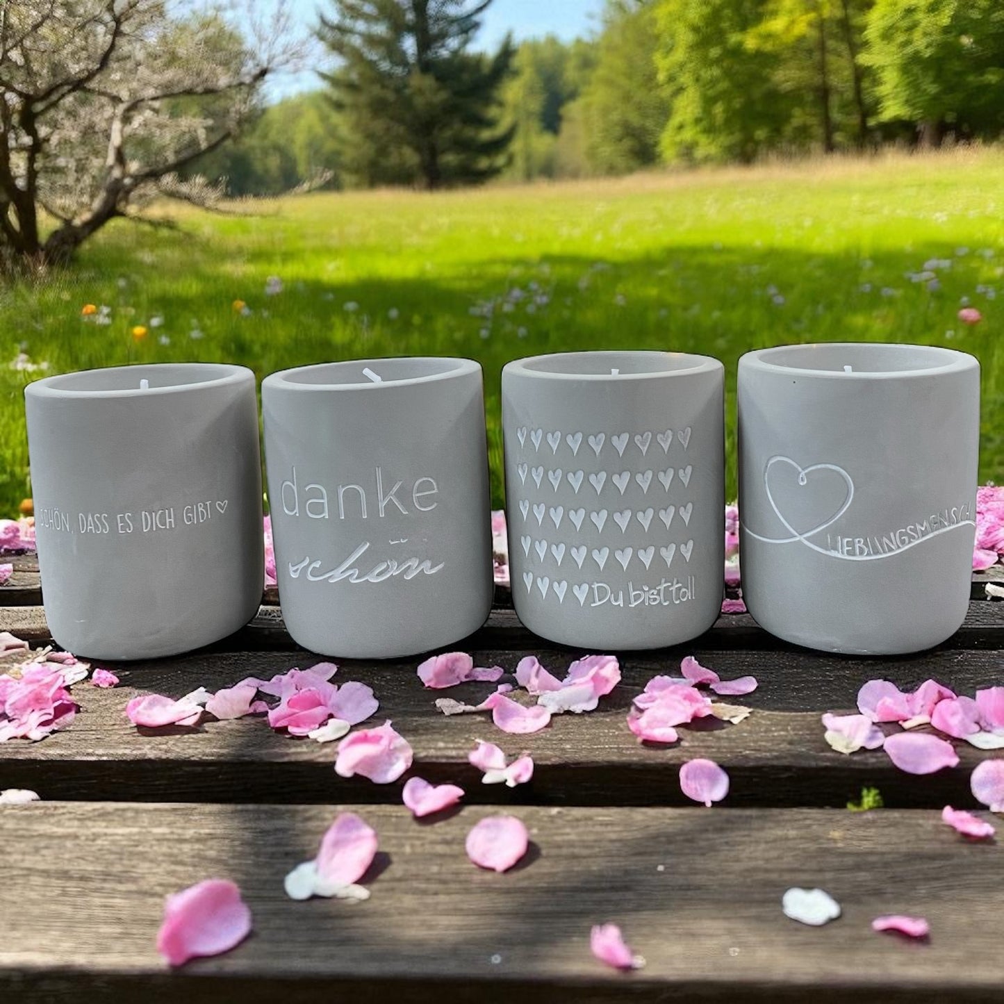 Vier Mea Living Kerzen mit Spruch in Betonoptik, 8 cm hoch, Varianten Dankeschön, Lieblingsmensch, Du bist toll, Schön dass es dich gibt, im Ambiente