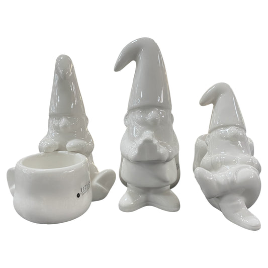 Drei creme-weiße Keramik Weihnachtsmänner als Teelichthalter, Varianten stehend, sitzend und liegend