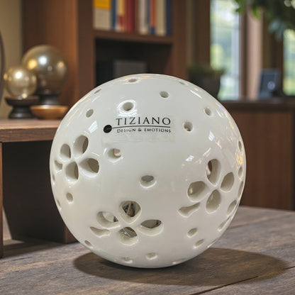 Tiziano LED Keramikkugel Pallina mit Glücksblatt im Ambiente