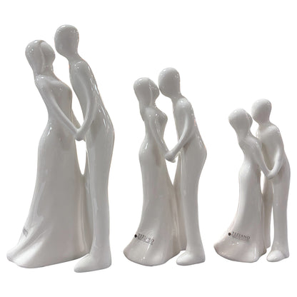 Weiße Keramik Dekofigur Paar Hand in Hand in drei Größen